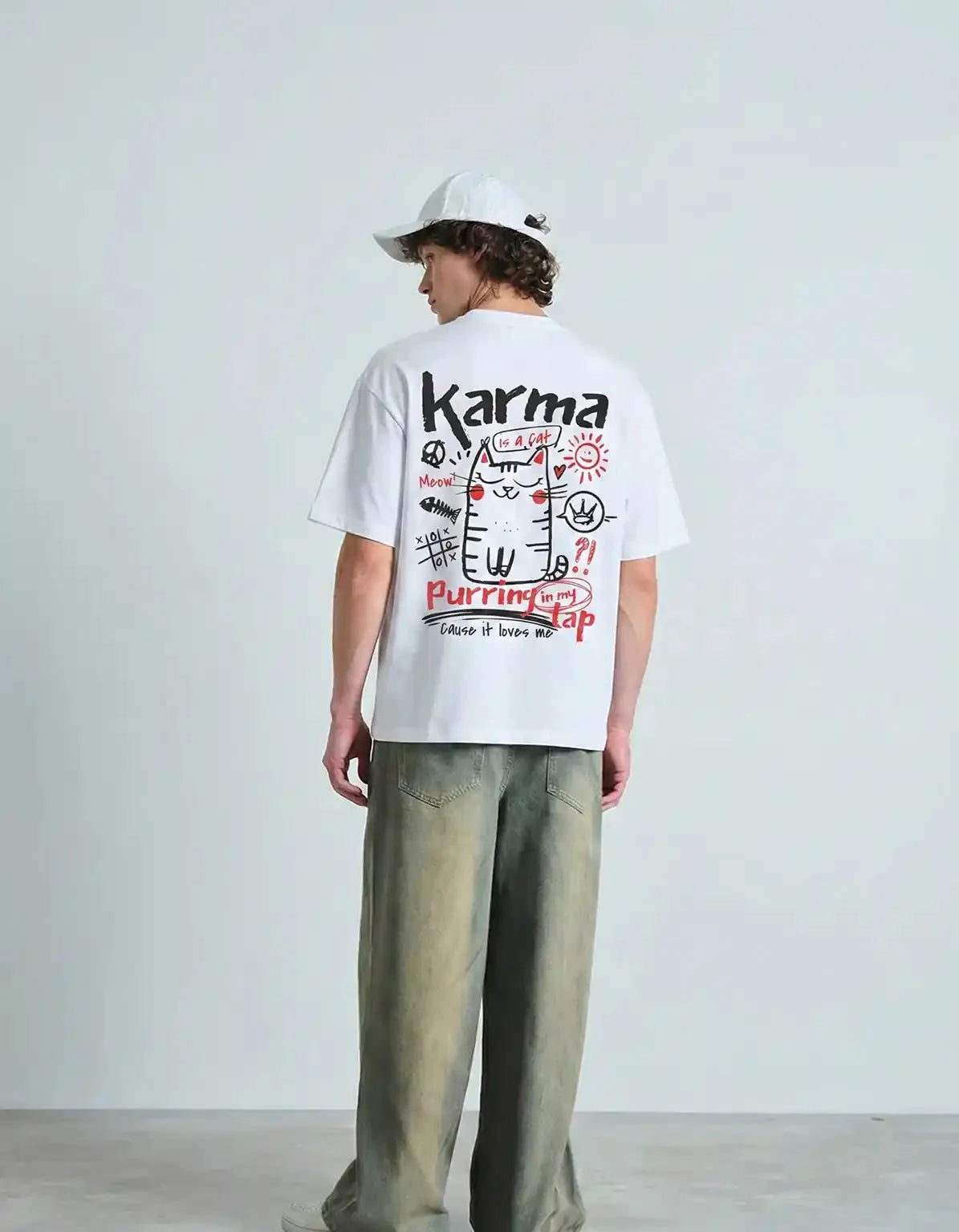 KARMA CAT - OVERSIZED T-SHIRT  Oversized Tshirts